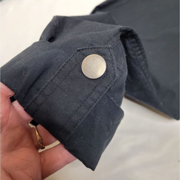 CHICO'S black roll tab convertible lightweight pants with elastic panel 2.5/L - Picture 5 of 13